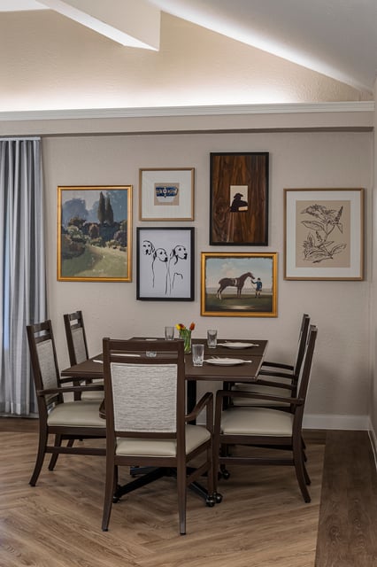 Ventura- Place-05-Dining room
